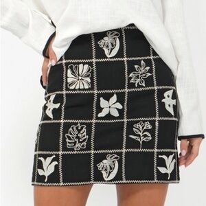 Greylin Freya Grid Embroidered Mini Skirt | NWT | Size Medium